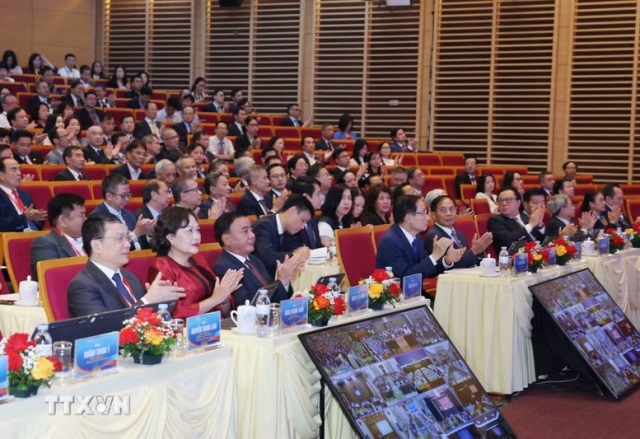 Chuyển biến mạnh trong tư duy, nhận thức về đối ngoại Đảng và đối ngoại nhân dân