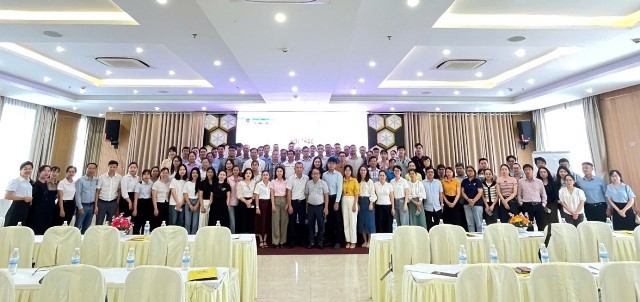 Đẩy mạnh tuyên truyền, phổ biến các quy định trong lĩnh vực hóa chất