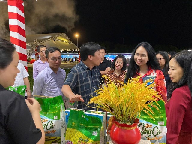 Chuyển đổi số xuất khẩu: Mở đường cho doanh nghiệp Việt trên thị trường quốc tế