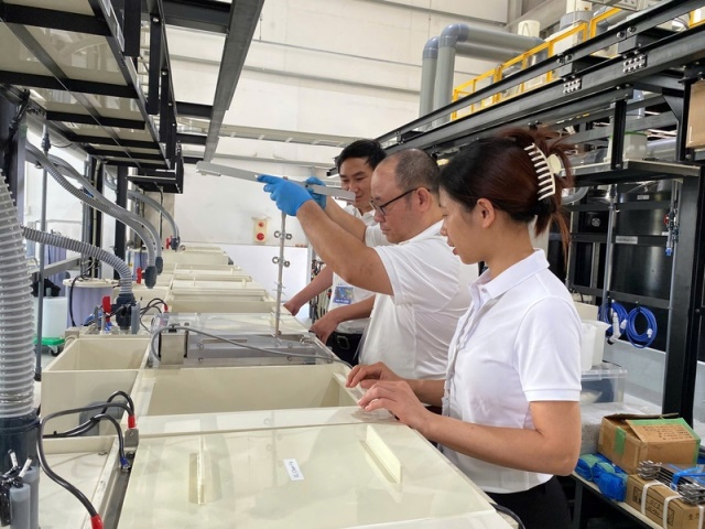 Tận dụng “làn sóng lớn” để doanh nghiệp vươn xa chuỗi giá trị toàn cầu