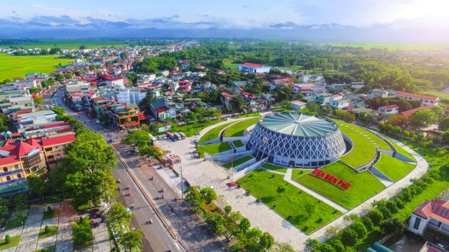 Điện Biên cần ưu tiên phát triển đồng bộ các ngành dịch vụ, du lịch, kinh tế cửa khẩu