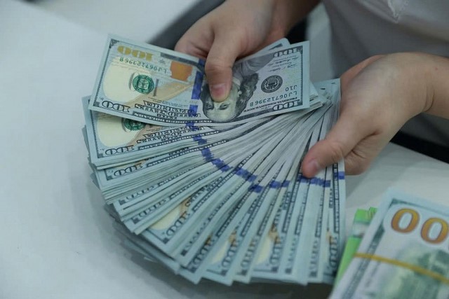 Doanh nghiệp Việt giữa biển số tỷ giá