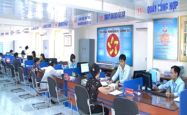 Khẩn trương triển khai các Nghị quyết cắt giảm, đơn giản hóa thủ tục hành chính, điều kiện kinh doanh