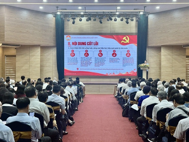 Bộ Nội vụ phổ biến các quy định pháp luật mới về tổ chức, hoạt động của hội và quỹ