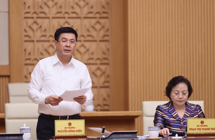 Bộ trưởng Nguyễn Hồng Diên dự Phiên họp chuyên đề về xây dựng pháp luật tháng 6/2023