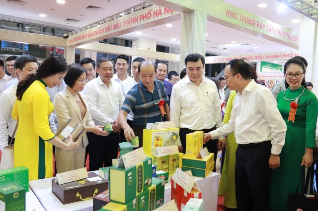 Thông báo về việc đăng ký tham gia Hội chợ Triển lãm hàng công nghiệp nông thôn năm 2025