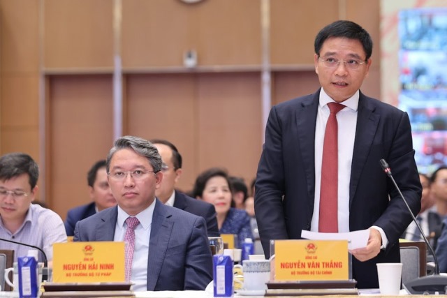 Chúng tôi xin thể hiện tinh thần tiếp tục điều hành, tiếp tục chia sẻ với doanh nghiệp và người dân